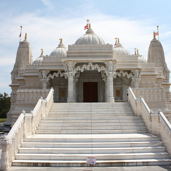 Hindu Temples In London You Can Visit For Peace And Rejuvenation