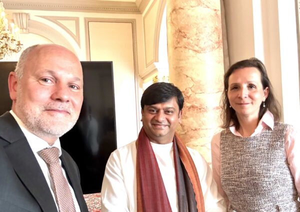 In collaboration at the Embassy of Hungary in London.