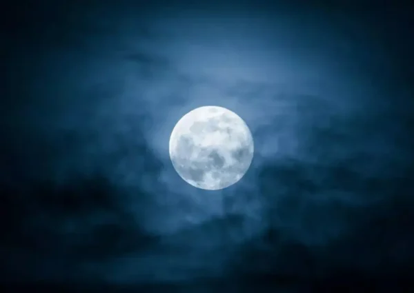 Full Moon (Purnima) and Its Importance in Sanatan Dharma