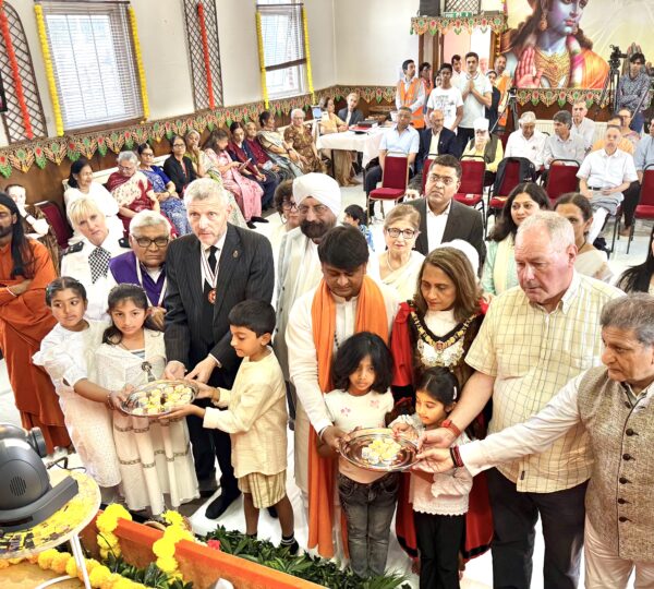 Pays Tribute to Victims of the Air India Crash.