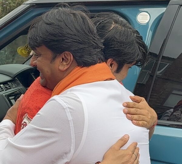 Pujya Bageshwar Sarkar Visits the Siddhashram Community Hub in Harrow, London.