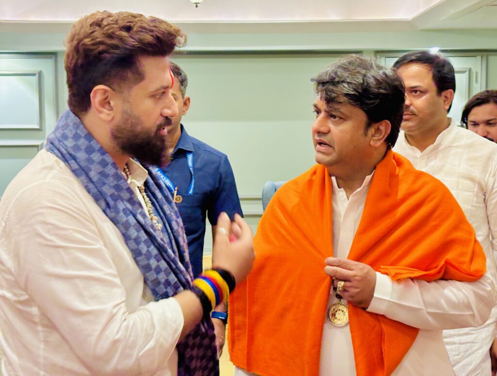 CHIRAH PASHWAN WITH GURUJI