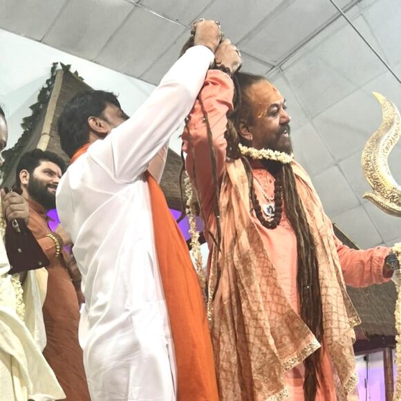 Saints, Spirituality and Sanatan Unity Shine at Grand Bhajan Jamming at Siddhashram – Harrow –  London