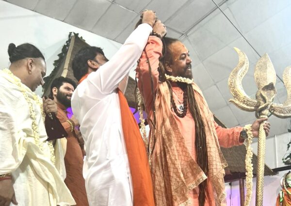 Saints, Spirituality and Sanatan Unity Shine at Grand Bhajan Jamming at Siddhashram – Harrow – London